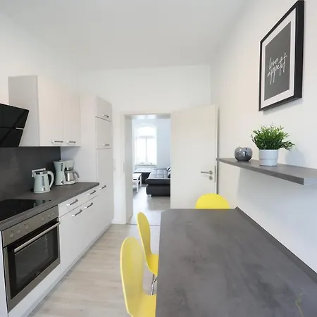 Eat And Apartment